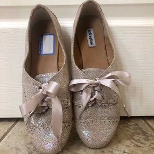 Not Rated Iridescent Oxfords